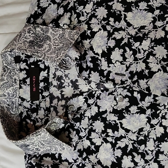 Designer button down shirt - Picture 1 of 4